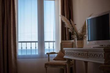 Фото номера Номер-студио Делюкс — Бесплатное посещение пляжа Апарт-отели Primea Beach Residence г. Царево 15
