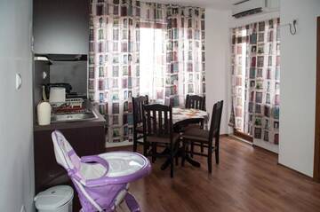 Фото номера Апартаменты с 1 спальней Апарт-отели Villa Maria г. Царево 15