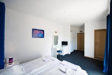 Фото номера Двухместный номер с 1 кроватью Отель Family Hotel Four Seasons Tsarevo г. Царево 26
