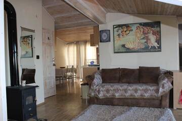 Фото номера Полулюкс с балконом Гостевой дом Guest House Dara г. Царево 5